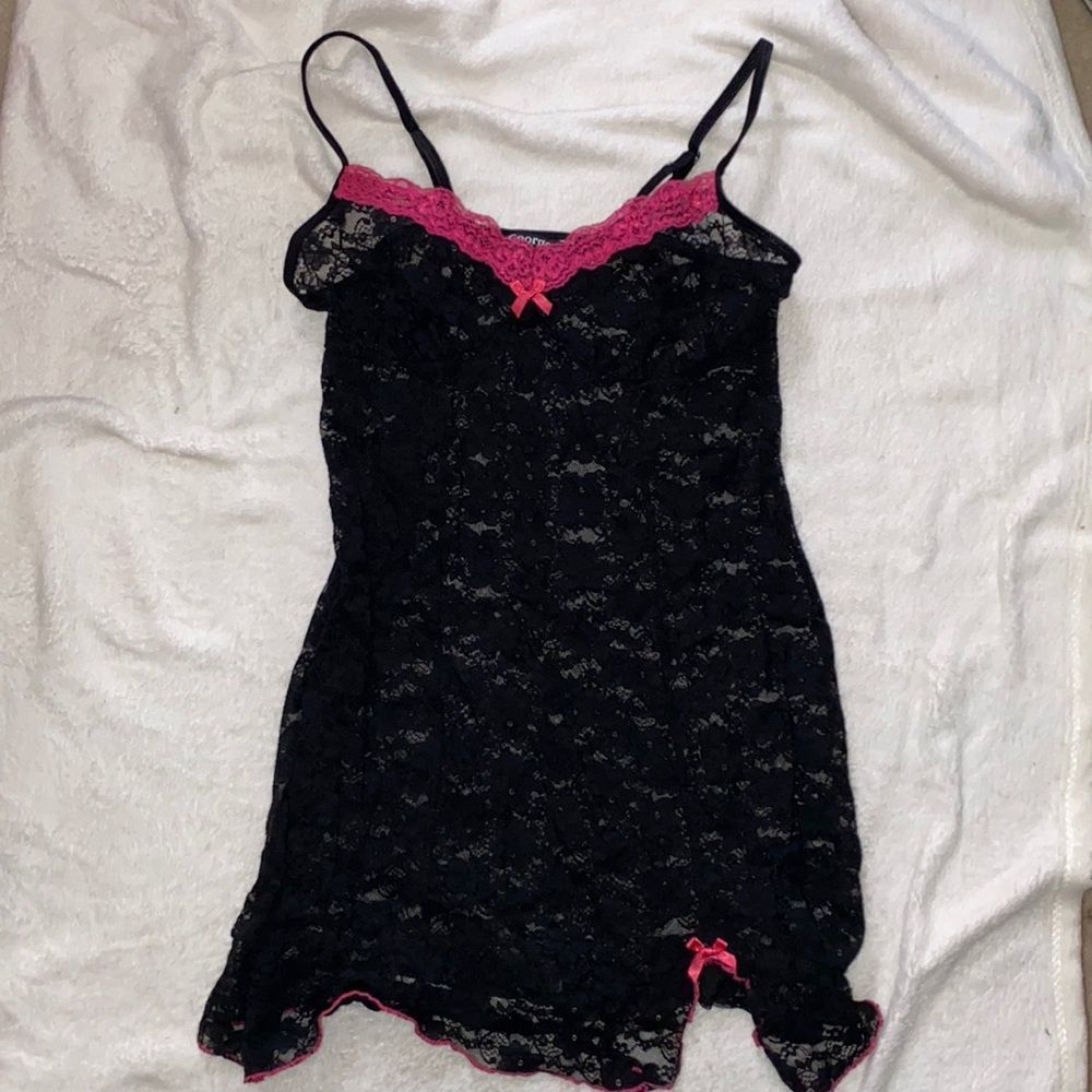 Black and pink lace nighty size small